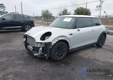 2023 Mini Hardtop Cooper from USA, damaged, VIN WMW33DH03P2S85174